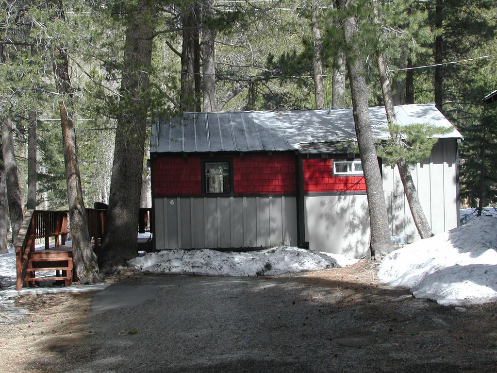 Reverse Creek Lodge จูนเลค ภายนอก รูปภาพ