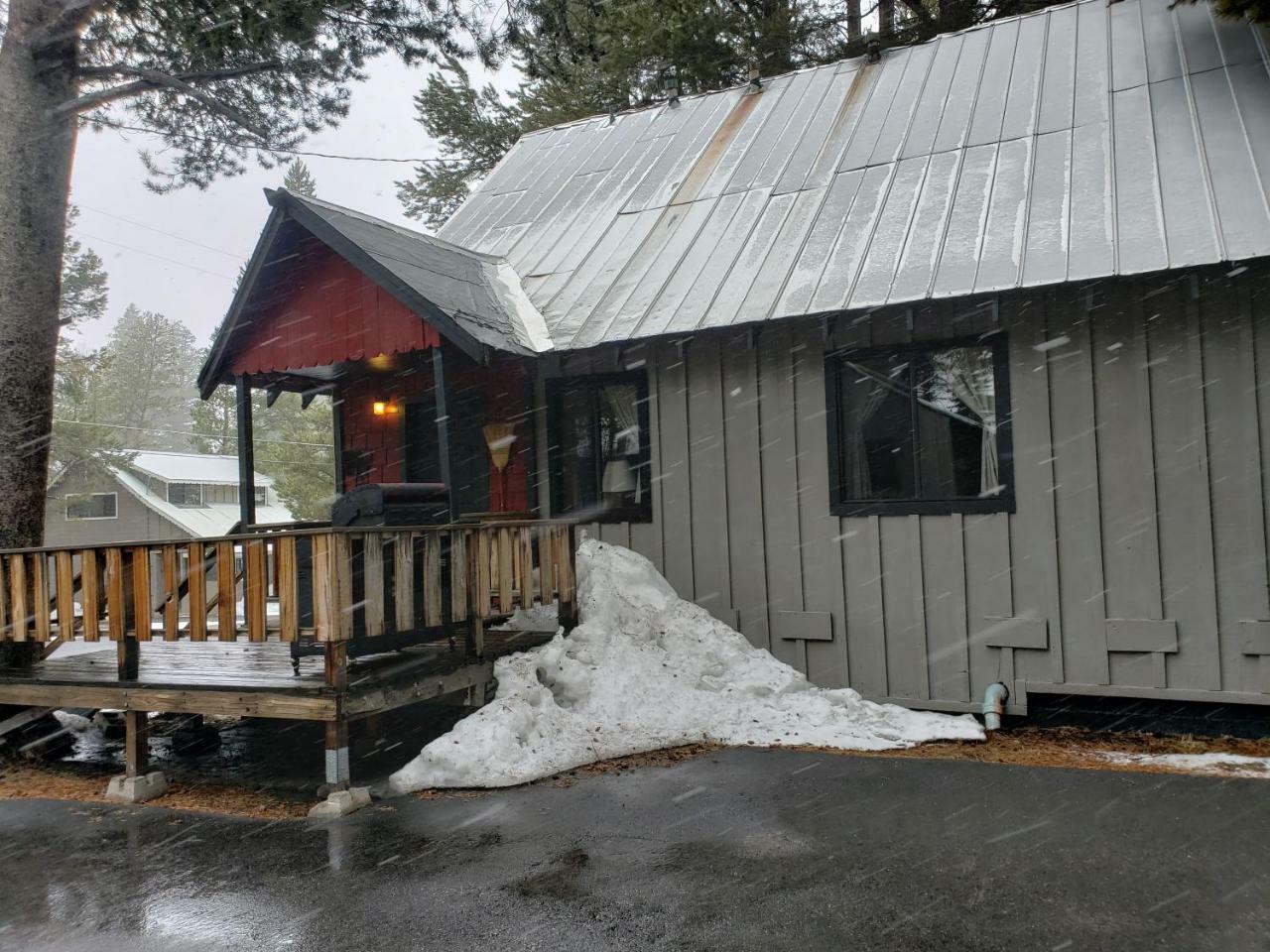 Reverse Creek Lodge จูนเลค ห้อง รูปภาพ