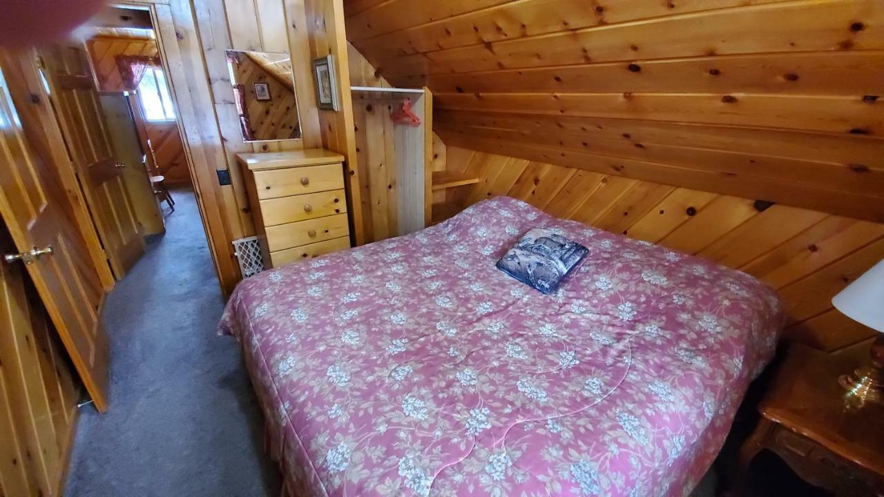 Reverse Creek Lodge จูนเลค ห้อง รูปภาพ
