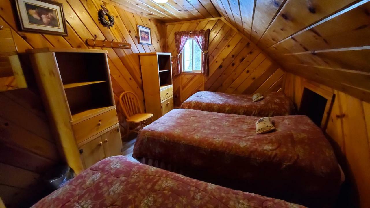 Reverse Creek Lodge จูนเลค ห้อง รูปภาพ