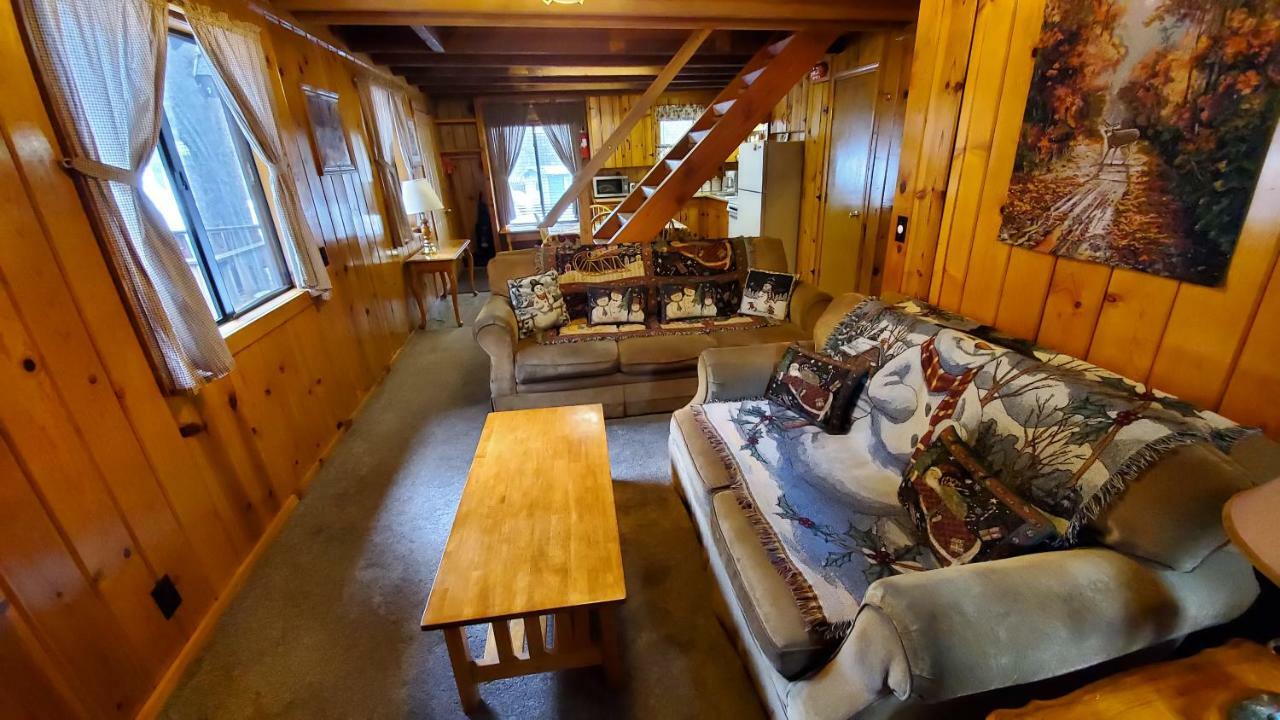 Reverse Creek Lodge จูนเลค ภายนอก รูปภาพ