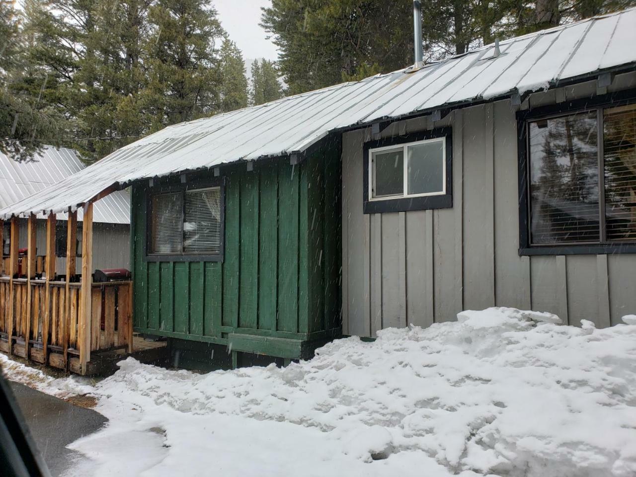 Reverse Creek Lodge จูนเลค ห้อง รูปภาพ