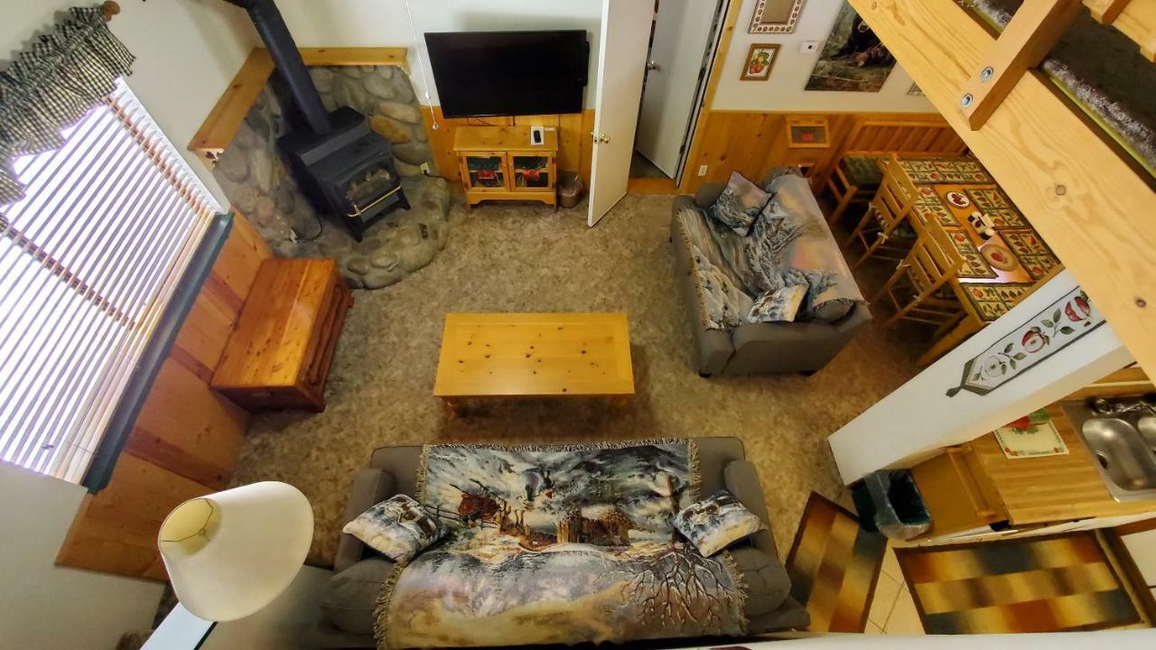 Reverse Creek Lodge จูนเลค ภายนอก รูปภาพ