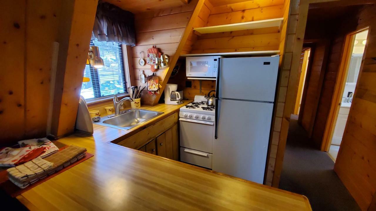Reverse Creek Lodge จูนเลค ห้อง รูปภาพ