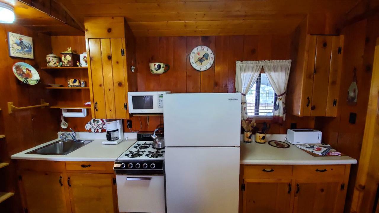 Reverse Creek Lodge จูนเลค ห้อง รูปภาพ