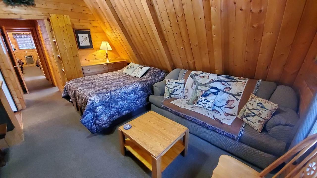 Reverse Creek Lodge จูนเลค ห้อง รูปภาพ