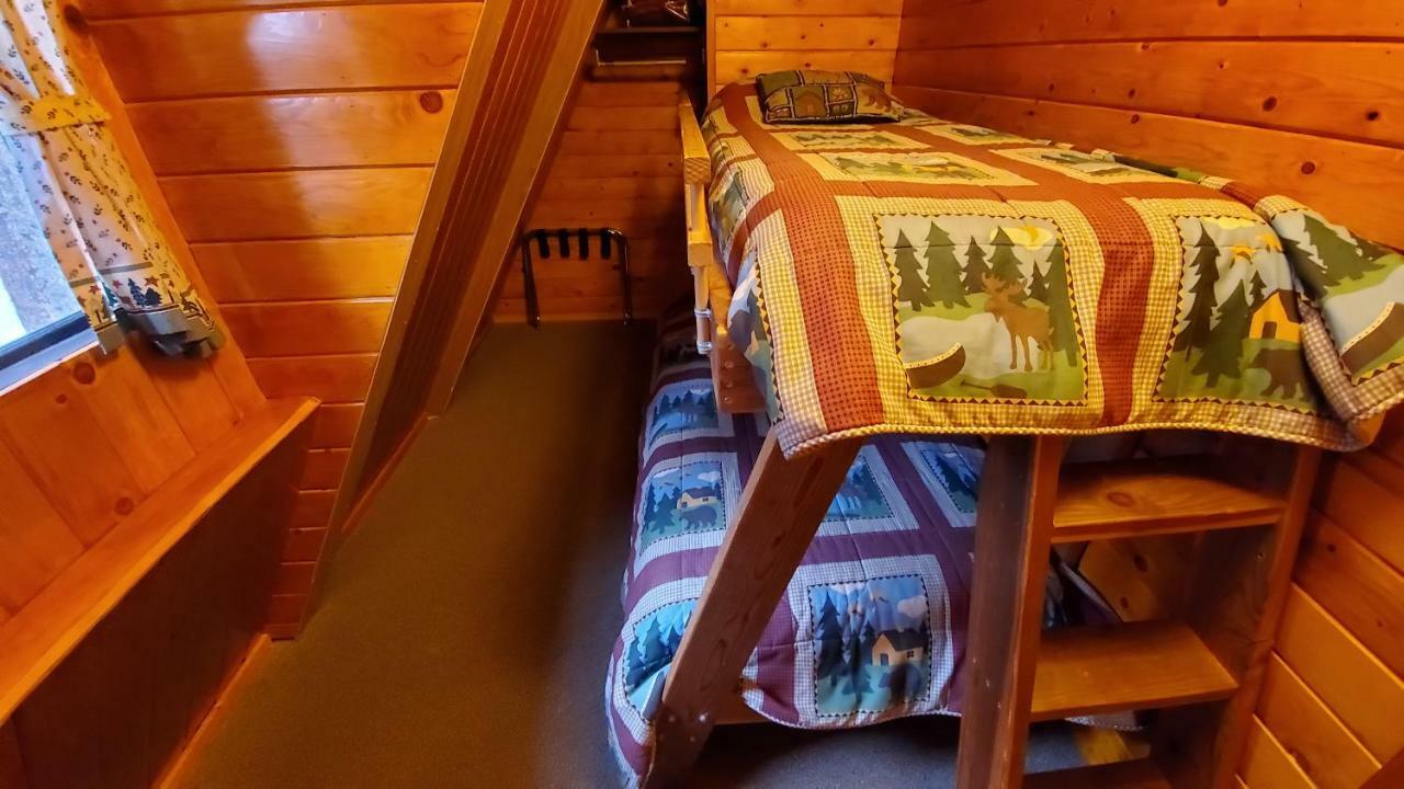 Reverse Creek Lodge จูนเลค ห้อง รูปภาพ